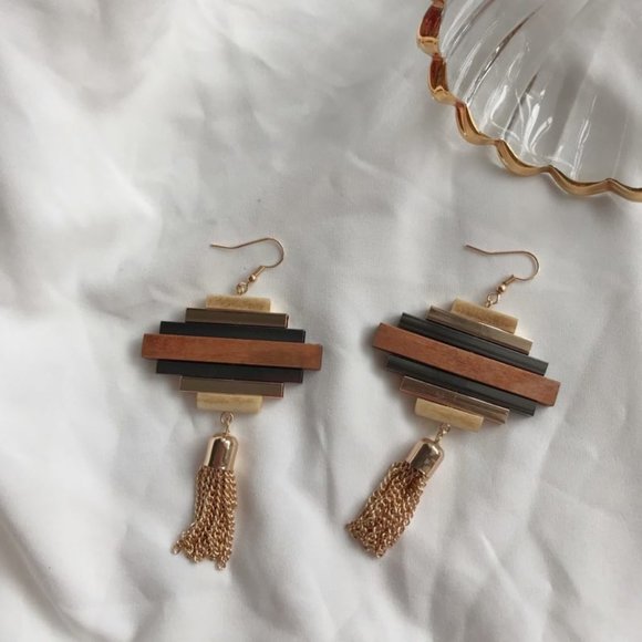 💕last one Boho Nature Wood Tassel Dangle Earrings - Picture 2 of 6
